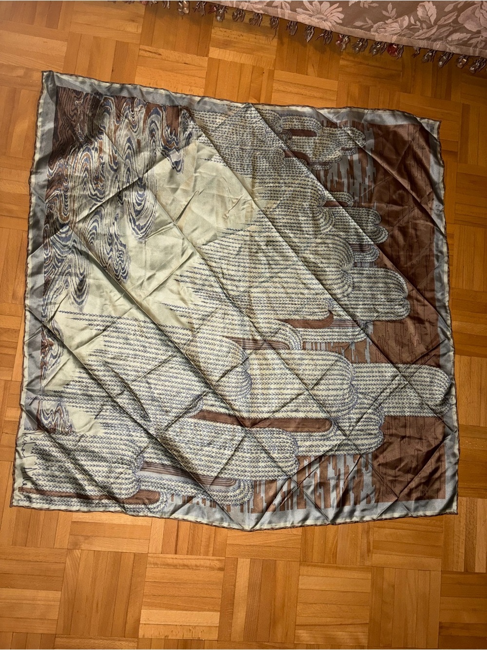 RICHARD ALLAN Pure Silk Scarf - Picture 2 of 10